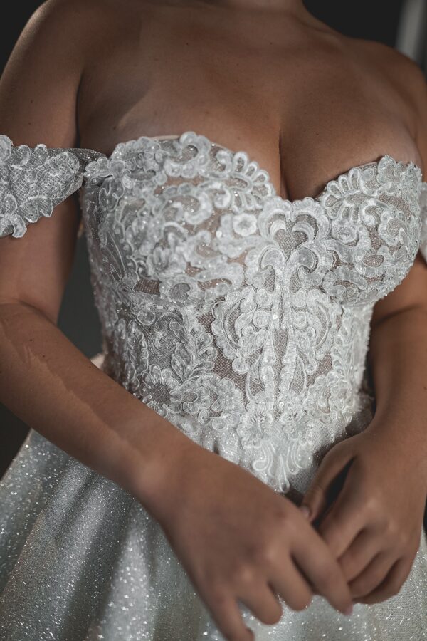 Tea Length Lace Wedding Dress Elise - Image 4