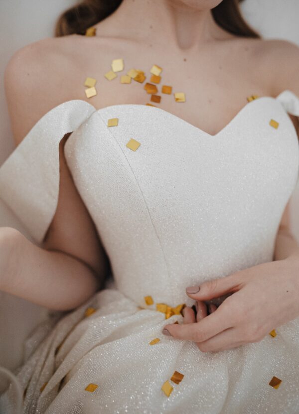 Short Sparkly Wedding Dress Milana - Image 2
