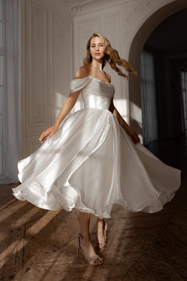 Organza Tea Length Wedding Dress Alraune - Image 13