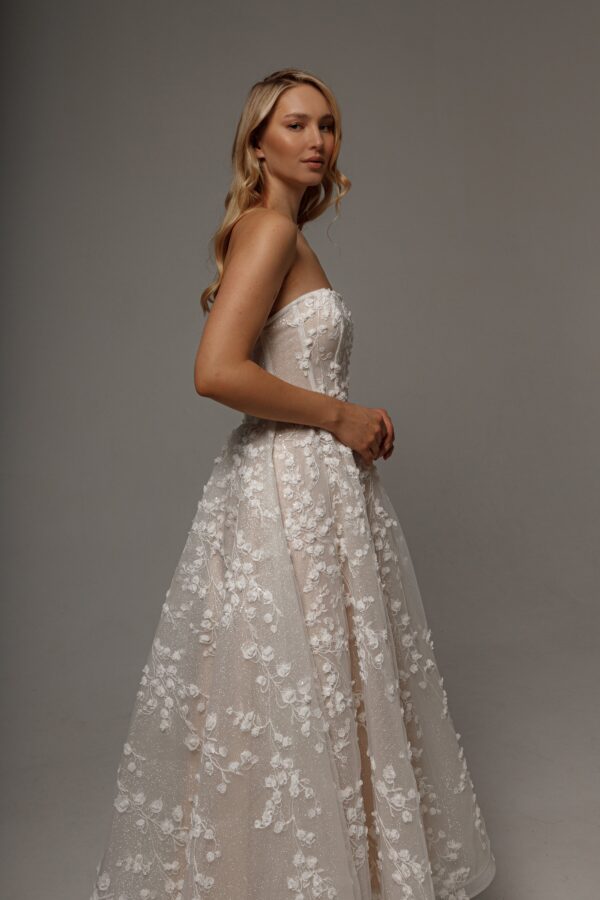 Floral Lace Wedding Dress Betty with Detachable Bolero - Image 3