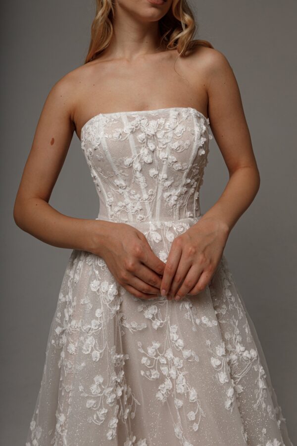 Floral Lace Wedding Dress Betty with Detachable Bolero - Image 9