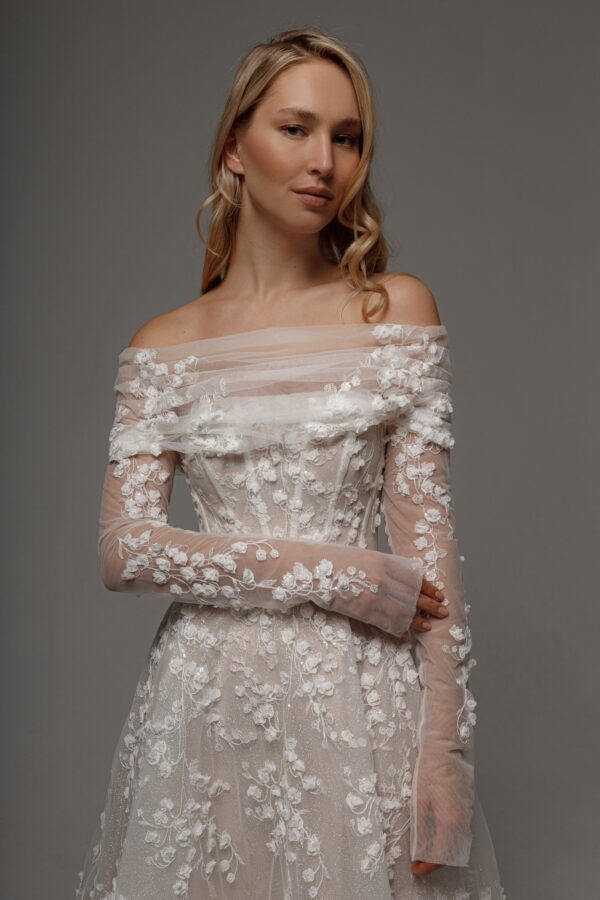 Floral Lace Wedding Dress Betty with Detachable Bolero - Image 5