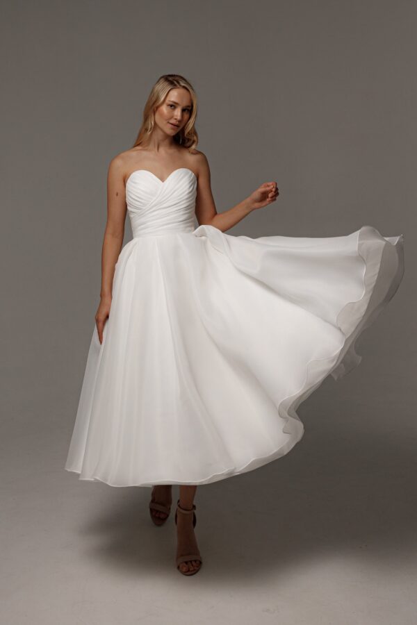 Organza Midi Wedding Dress Lamia - Image 5