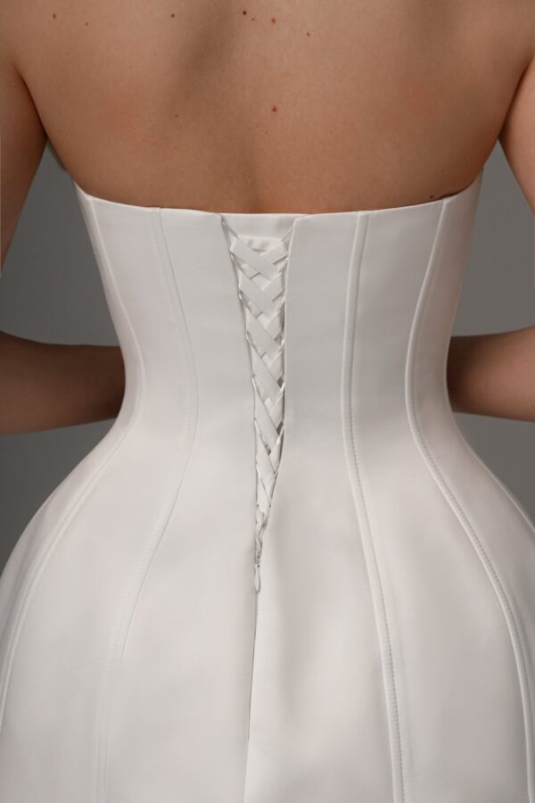 Satin Wedding Dress Steltella - Image 6