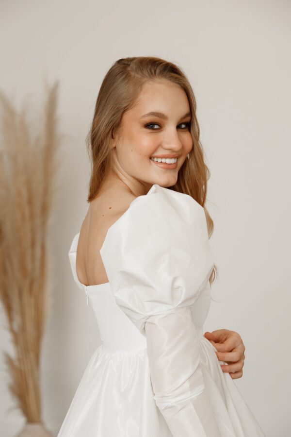 Short Taffeta Wedding Dress Mariell - Image 10