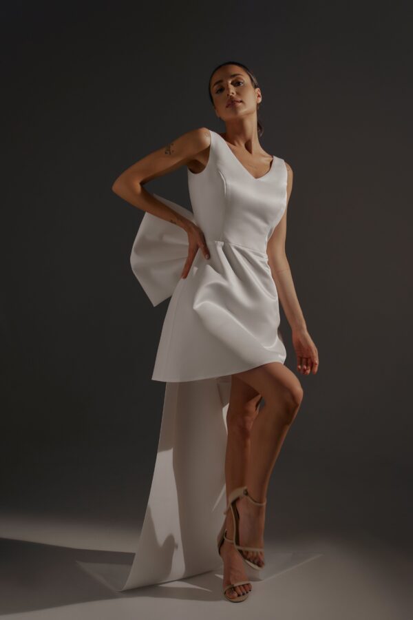 Light ivory Short Wedding Dress Tofa with Huge Bow - Image 5