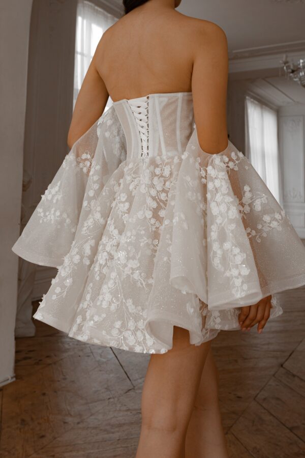 Short Floral Lace Wedding Dress Moonlit Siren - Image 11